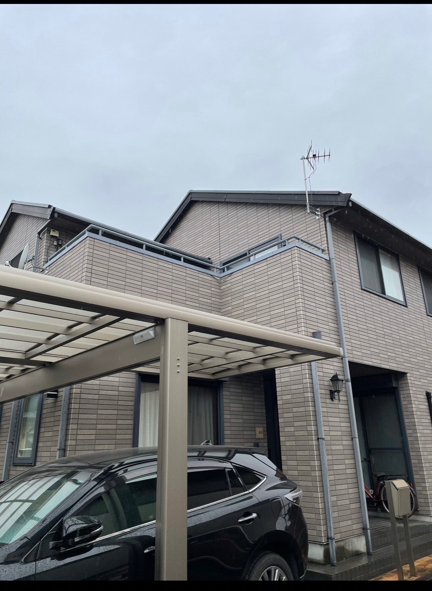 姫路市飾磨区にて外壁塗装・屋根塗装・コーキング補充の施工前写真