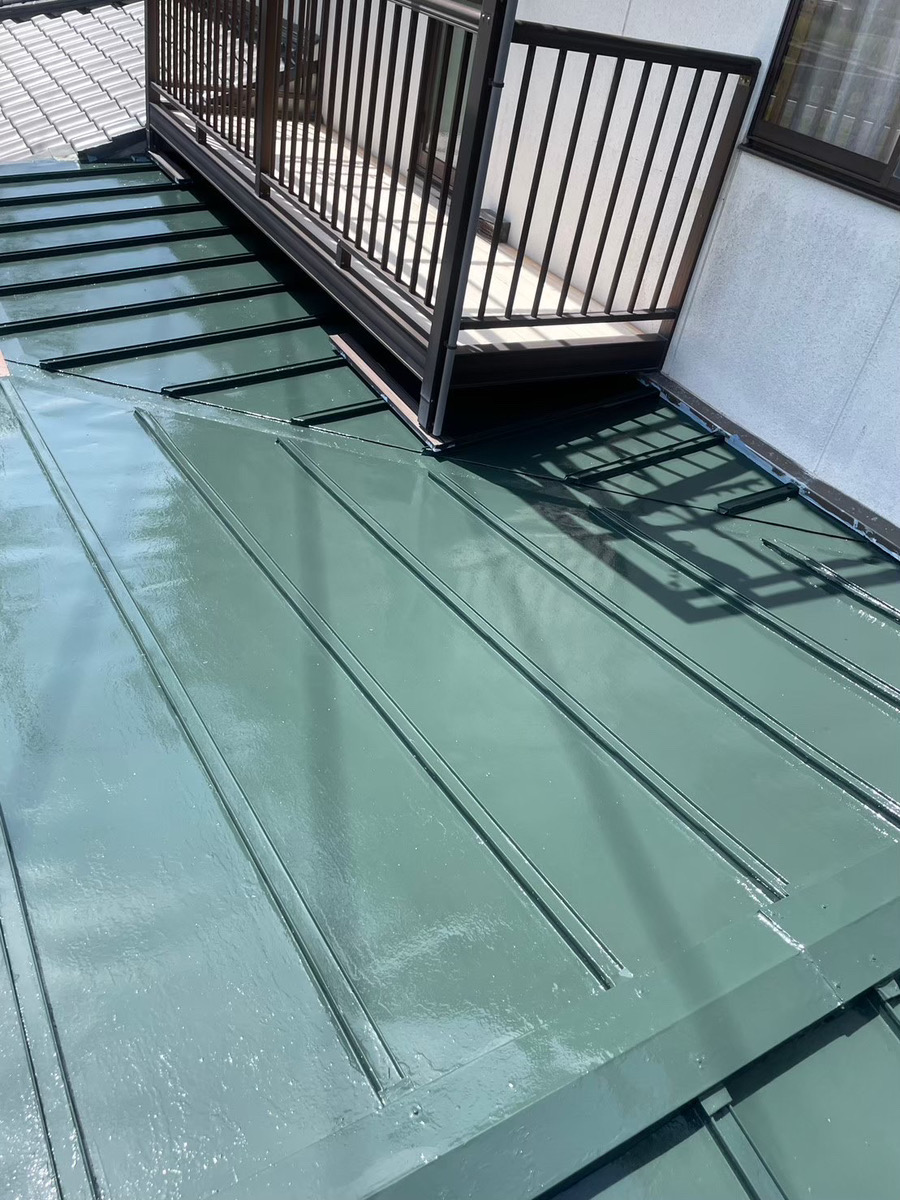 姫路市にて屋根塗装　瓦棒　完工