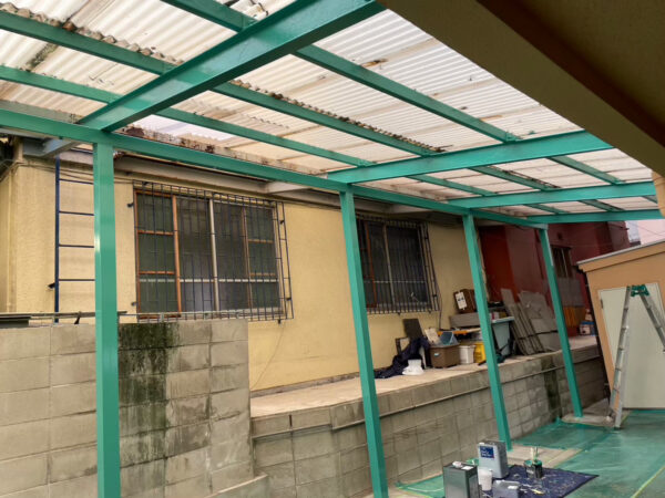 姫路市にて鉄部塗装（マンションの駐輪場）の施工後写真